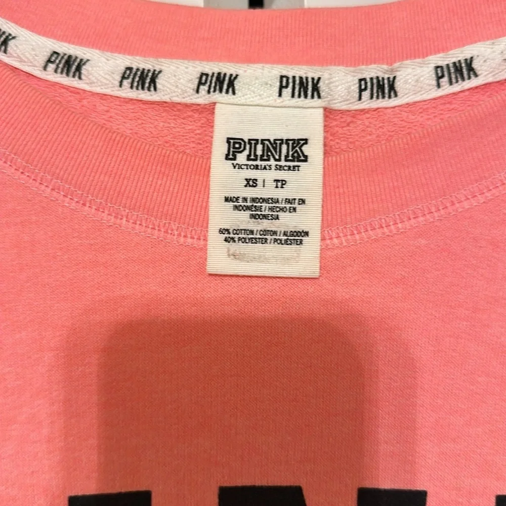 Victoria’s Secret PINK Sweatshirt Coral Pink Raglan Graphic Crewneck XS